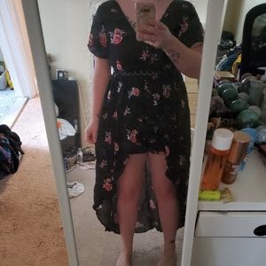 Black floral romper NWT